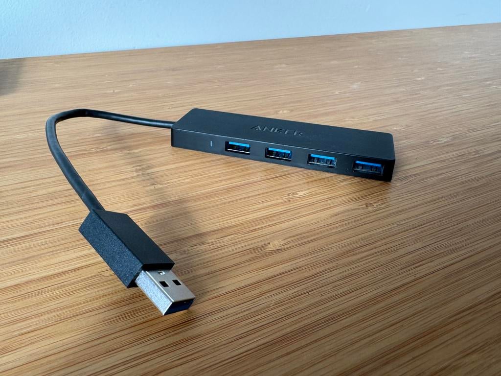 Anker USB 3 ultradunne hub, Ophalen of Verzenden, Zo goed als nieuw