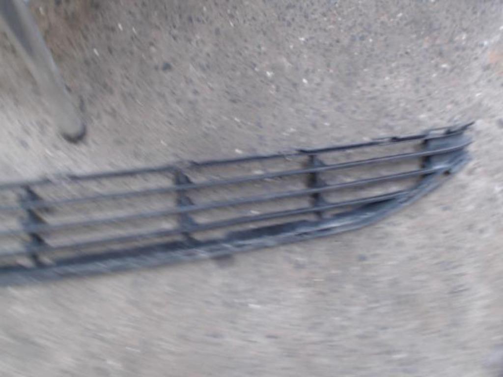 Grille de de pare choc avant Volvo V40 2 BK 2016 LP/14886, Ophalen, Gebruikt, Voor, Volvo