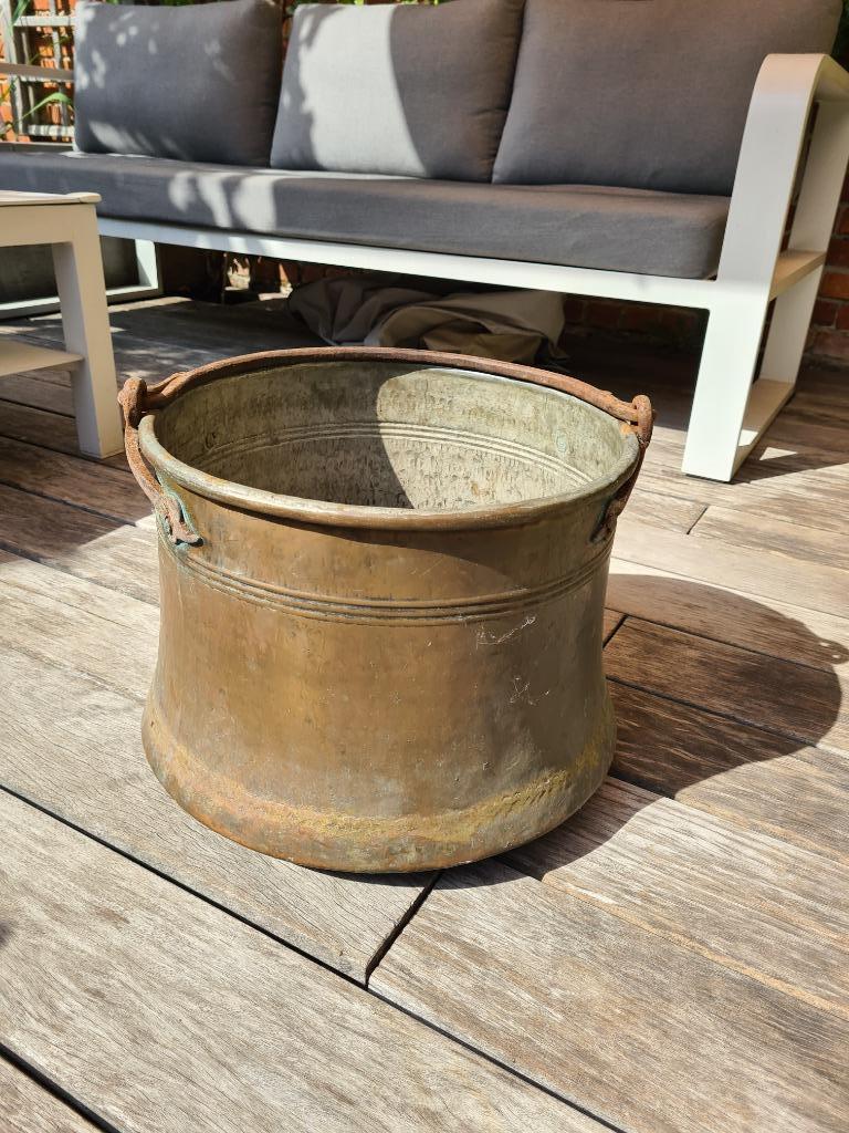 Antieke koperen pot, Ophalen, Koper