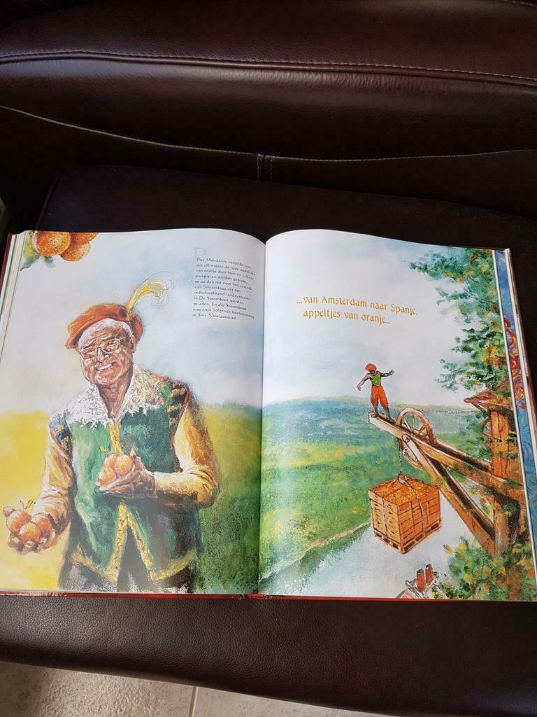 Op bezoek bij Sinterklaas, Ophalen of Verzenden, Zo goed als nieuw
