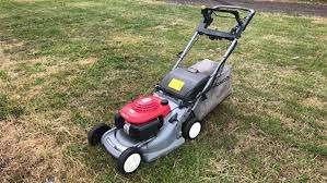 Gezocht honda grasmaaier HRB475 (mag defect zijn), Tuin en Terras, Grasmaaiers, Ophalen, Gebruikt, Benzine-grasmaaier