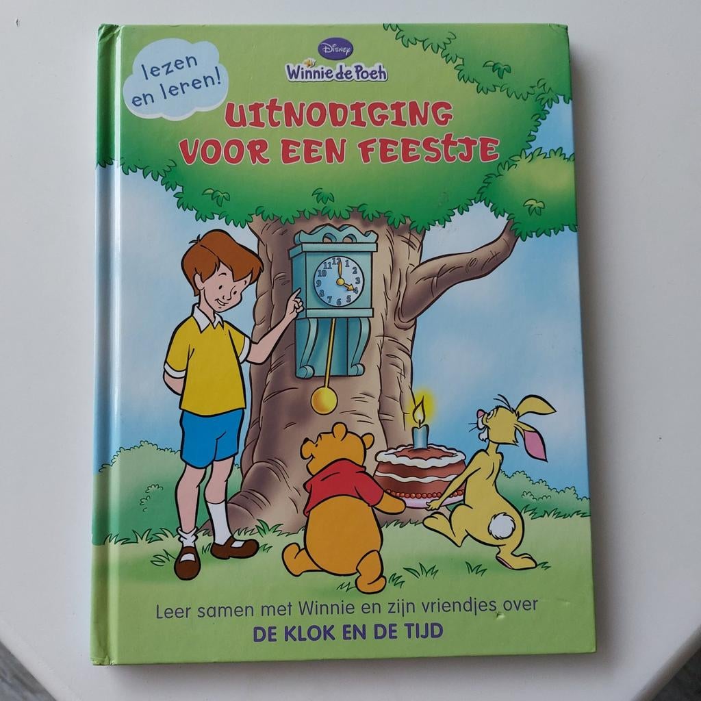 Winnie de Poeh. Uitnodiging voor een feestje., Ophalen