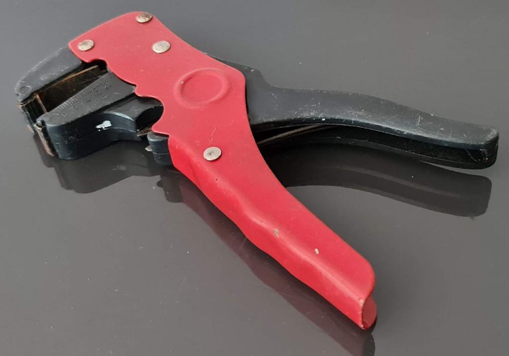 Pince à dénuder, Bricolage & Construction, Enlèvement ou Envoi, Utilisé