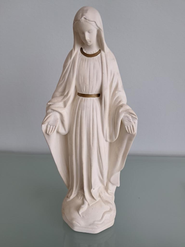 statue de la Vierge, Enlèvement ou Envoi