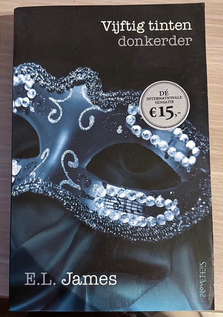 E.L. James - Vijftig tinten donkerder, Livres, Littérature, Amérique, Enlèvement ou Envoi
