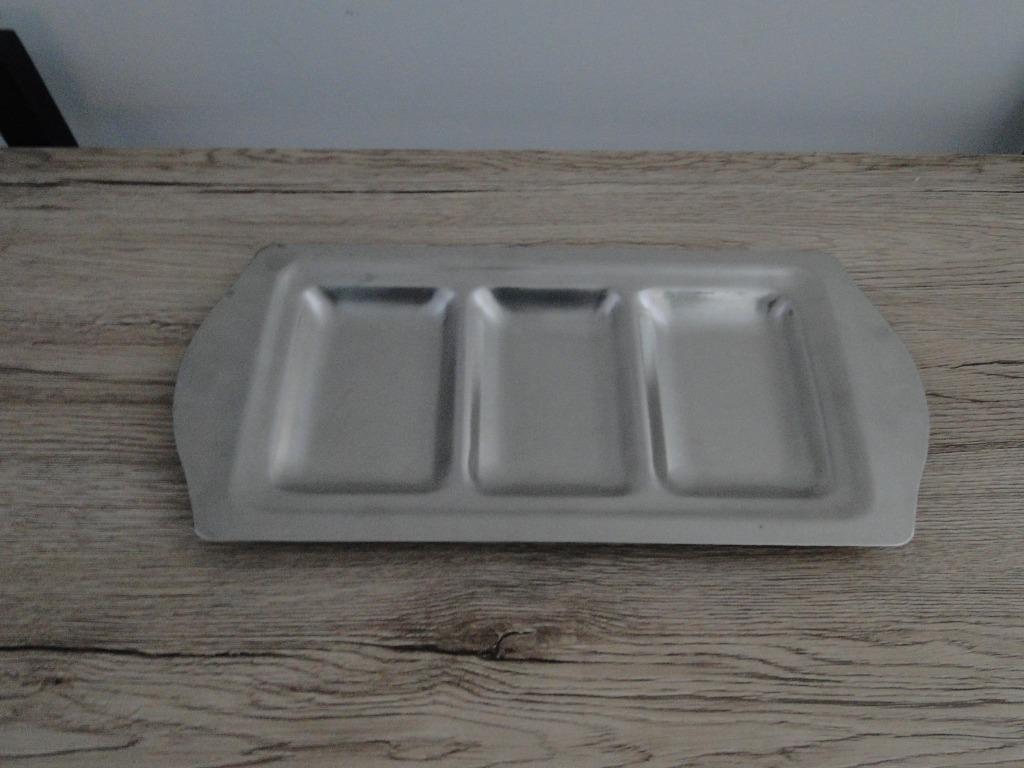 Petit plat en inox à compartiments, Enlèvement ou Envoi, Utilisé, Autres matériaux