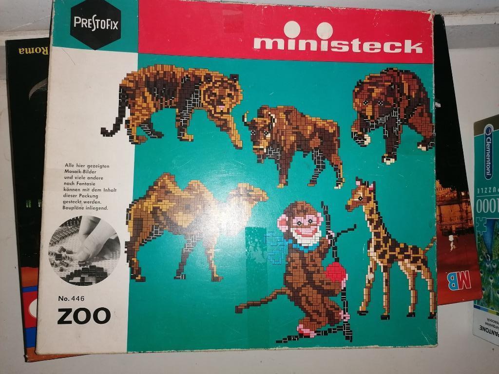 Ministeck zoo, Envoi
