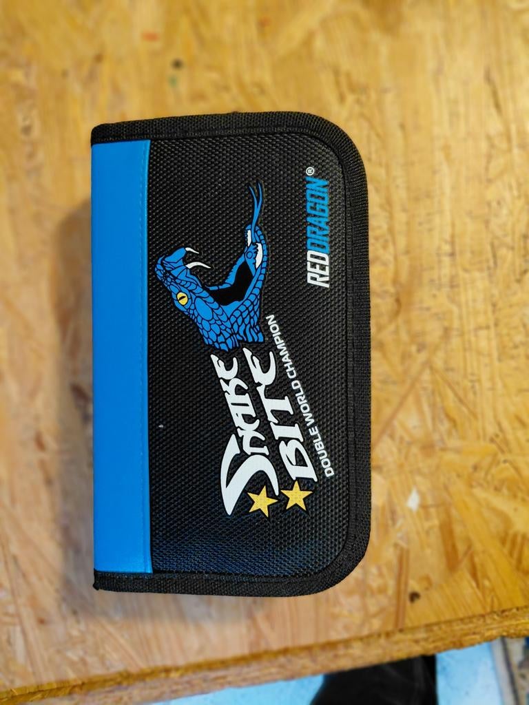 Darts case red dragon, Ophalen
