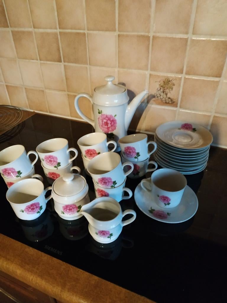 Koffieservies 12 delig, Antiek en Kunst, Antiek | Servies compleet, Ophalen