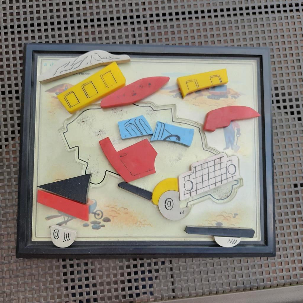 PUZZLE MAGNÉTIQUE VINTAGE. ETAT PARFAIT.*RARE*, Enlèvement