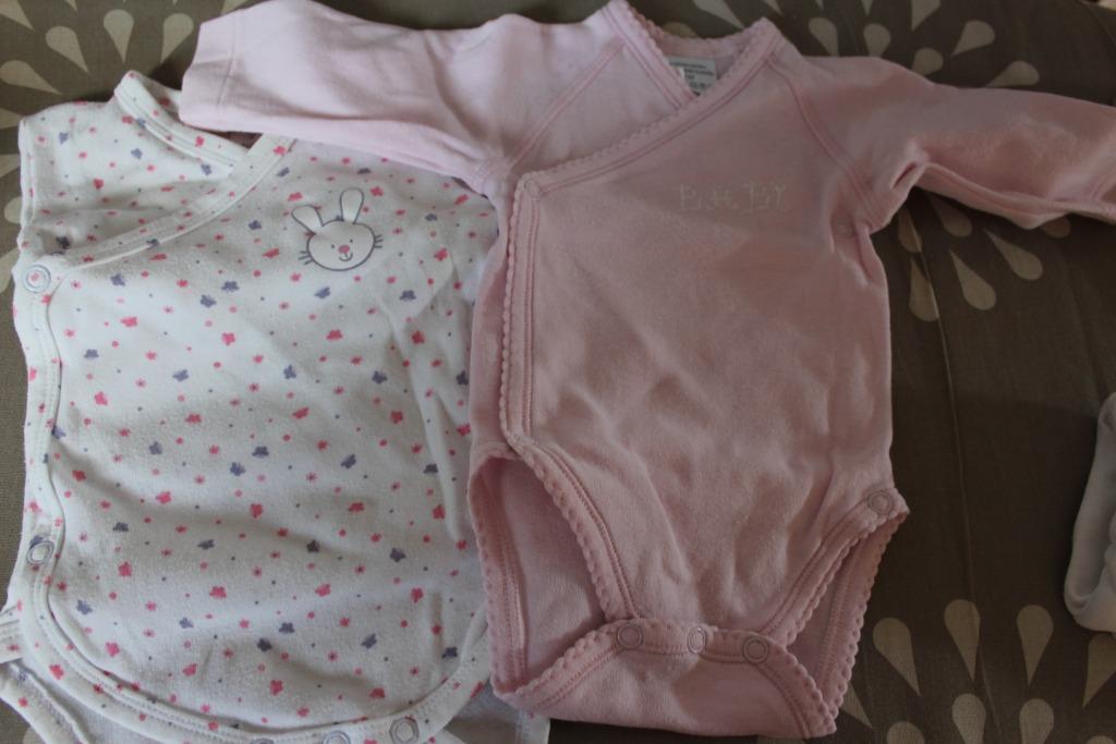 Lot de 4 bodies manches longues 1 mois, Ophalen of Verzenden, Gebruikt, Meisje