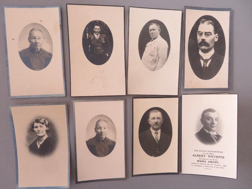 lot 2 van 8 oude met foto geboren en /of overleden Aalst, Verzamelen, Bidprentjes en Rouwkaarten, Ophalen of Verzenden, Bidprentje