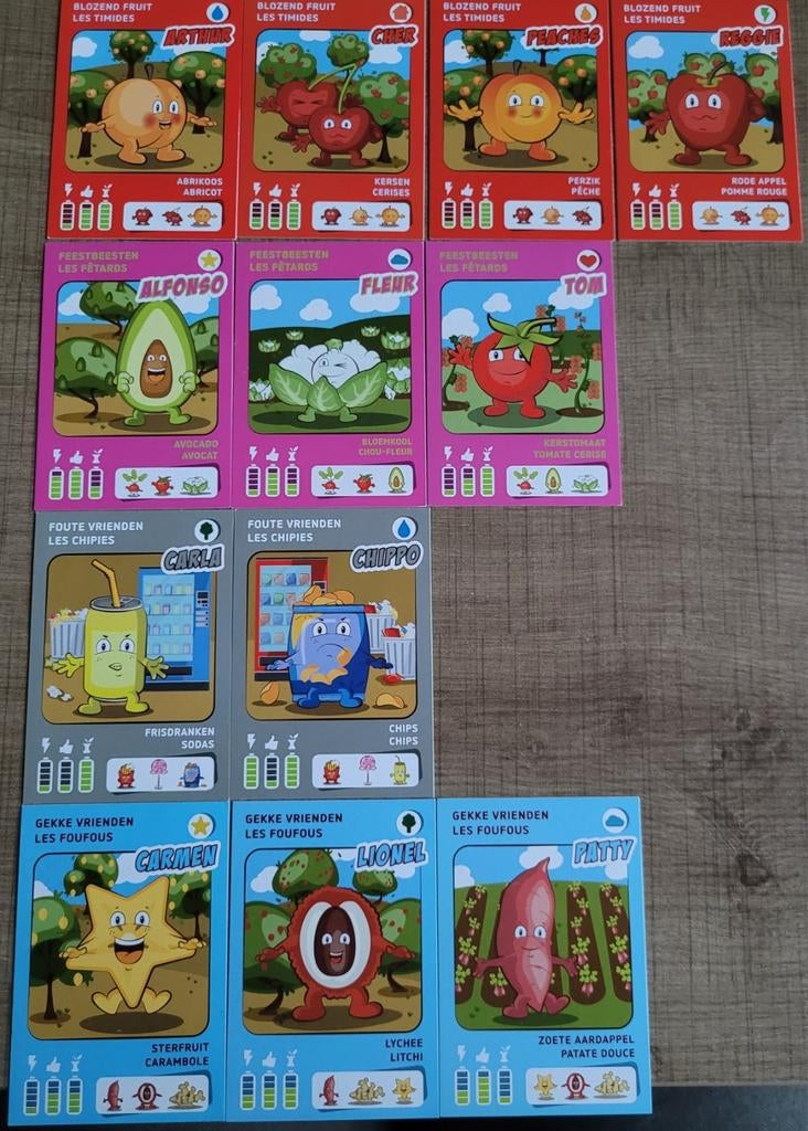 54 verzamelkaarten over groenten, fruit, voeding (Delhaize), Verzamelen, 1980 tot heden, Ophalen of Verzenden, Zo goed als nieuw