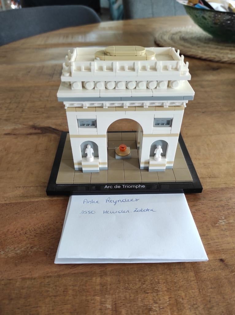 Lego architecture set 21036 arc de triomph, Ophalen of Verzenden, Zo goed als nieuw