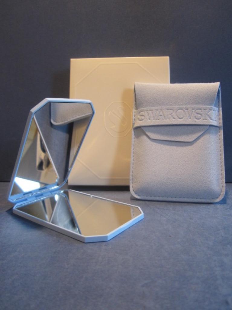 Swarovski Travel spiegel blauw., Enlèvement ou Envoi, Neuf, Accessoire de mode