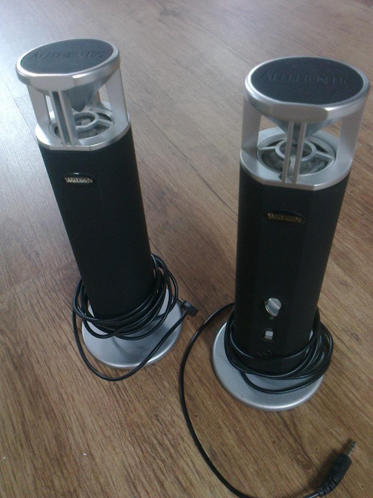 2 geluidsboxen (mini) meeneem, Audio, Tv en Foto, Overige merken, Overige typen, Ophalen of Verzenden, Zo goed als nieuw