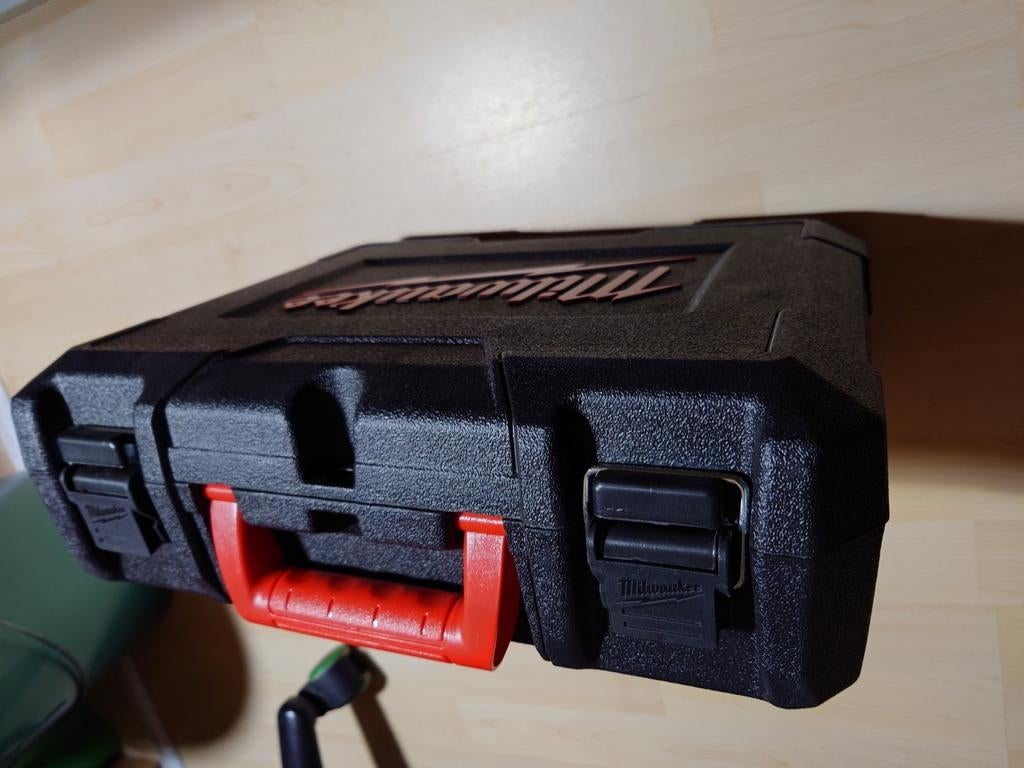 Boîte pour perceuse milwaukee, Enlèvement ou Envoi, Comme neuf