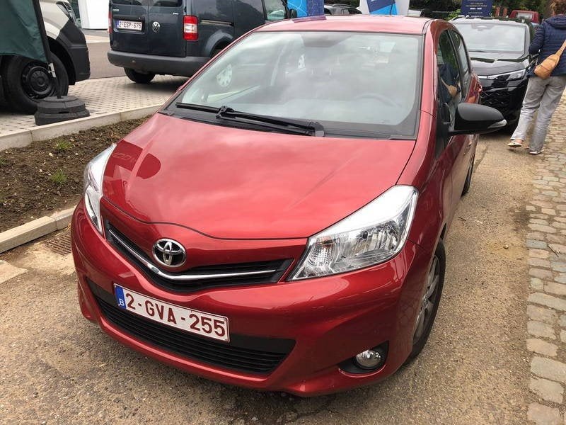 TOYOTA Yaris

1.33i VVT-i Active 73 kw, Auto's, Toyota, Bedrijf, Te koop, Yaris, ABS, Airbags, Airconditioning, Boordcomputer