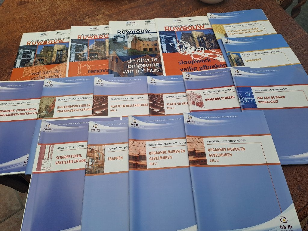16 cursusboekjes voor renoveren en metselen, Boeken, Ophalen