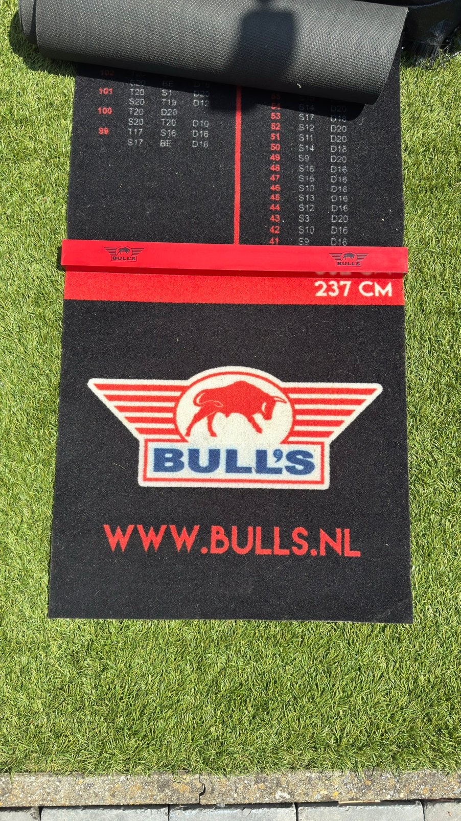 Bills Finish dartsmat van 300 x 90, Sport en Fitness, Darts, Ophalen, Gebruikt