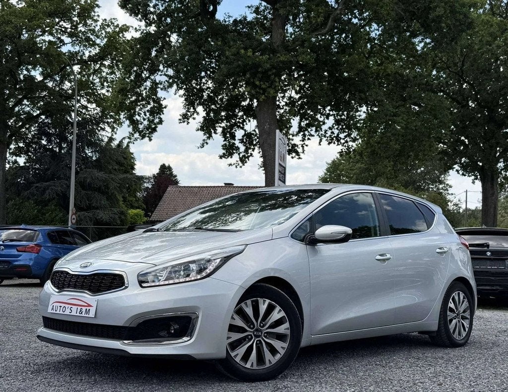 Kia Ceed cee'd 1.4i Benzine 2017 Camera Airco CruiseC. Garan, Auto's, Kia, Bedrijf, Te koop, (Pro) Cee d, ABS, Airbags, Airconditioning