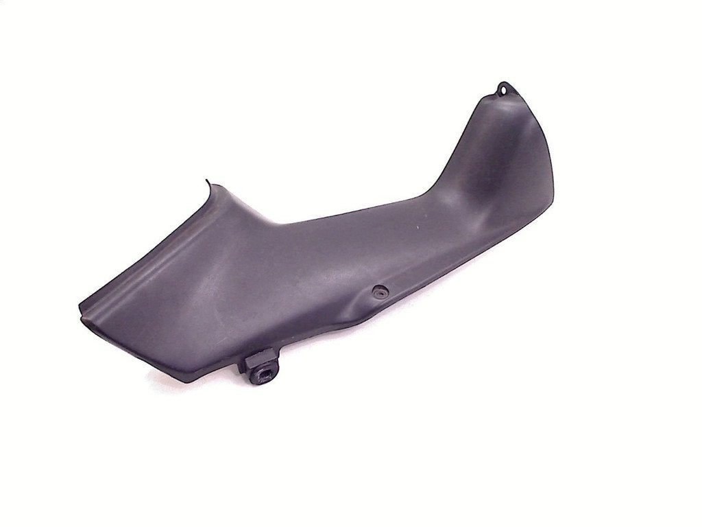 CARENAGE INTERNE PANNEAU DROIT Honda (64590-MCJ-0000), Dhr. S. di Majo, Utilisé, Info@cama-motorparts.nl, P.J. Troelstraweg 8 8
3144 CX  MAASSLUIS, NL