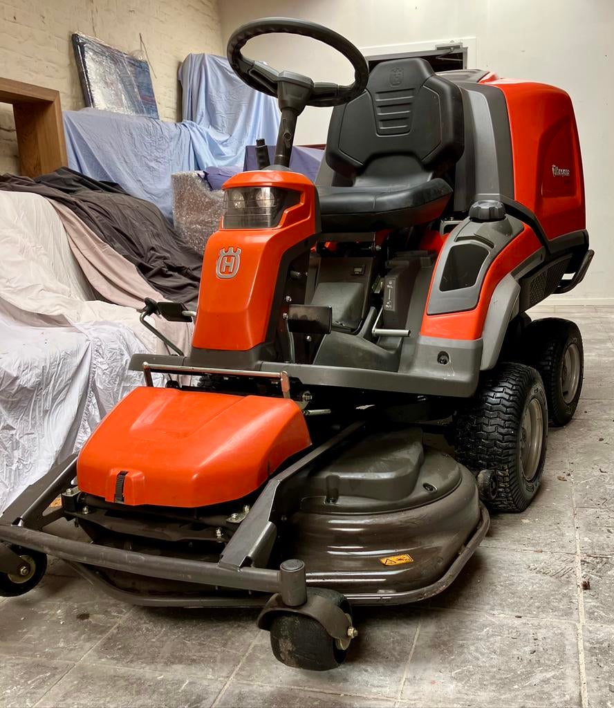 Zitmaaier HUSQVARNA RC 318T, Fonction de mulching, Enlèvement, Utilisé, 90 à 120 cm