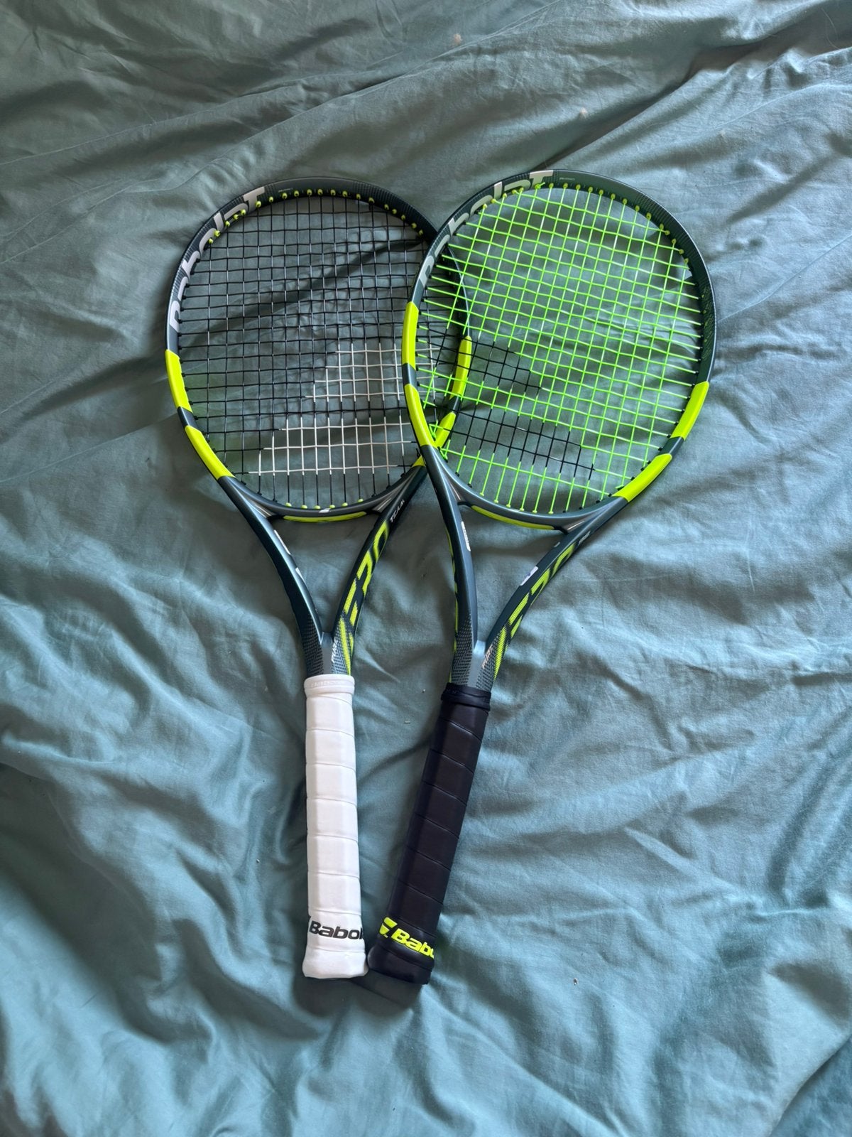 Raquette de tennis babolat pure aero 98 et pure aero team, Sports & Fitness, Enlèvement ou Envoi, Raquette, Comme neuf, L3