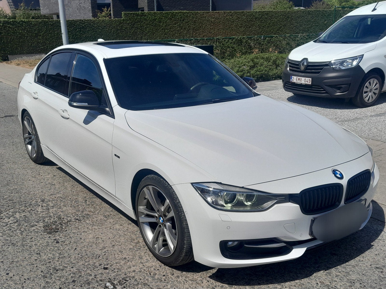 BMW F30 318 D 105 kW, gekeurd voor verkoop., Auto's, Achterwielaandrijving, 1995 cc, Zwart, 4 cilinders