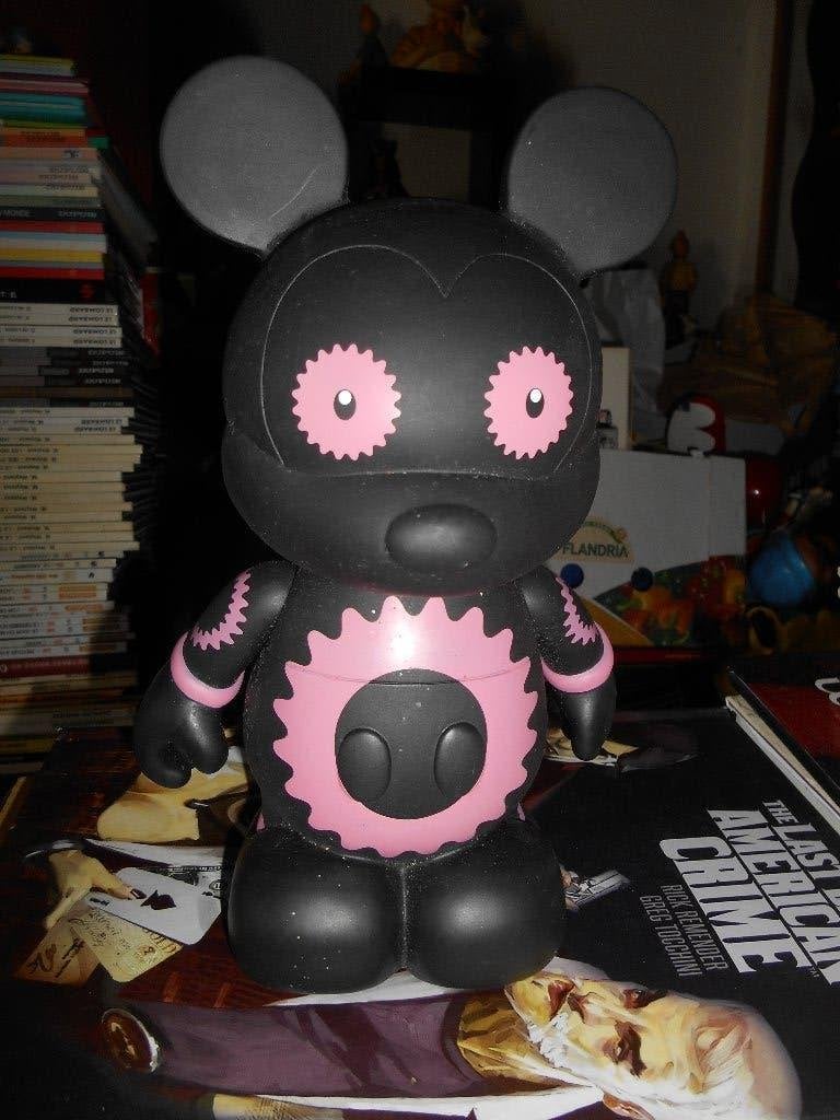 Disney Vinylmation 23 cm Pink Gears 600 expl signé, Ophalen of Verzenden