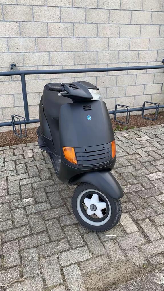Piaggio skr 125 (alleen ruilen tegen 180cc), Ophalen, Zo goed als nieuw, Piaggio