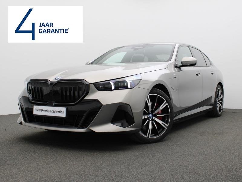 BMW Serie 5 550 M SPORT PRO - BOWERS & WILKINS - ACC, Automaat, Parkeersensor, Bedrijf, 489 pk