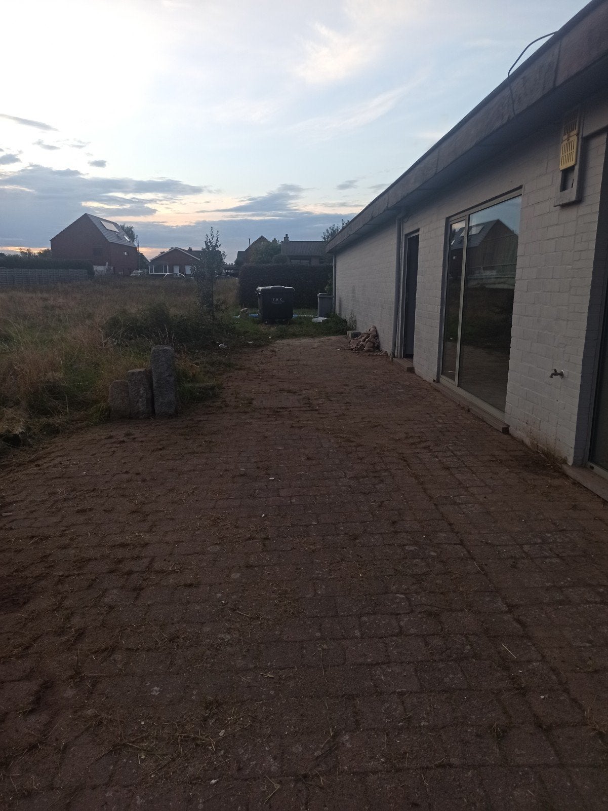 loods opslagplaats, te huur. in balen. +-160m2, Immo