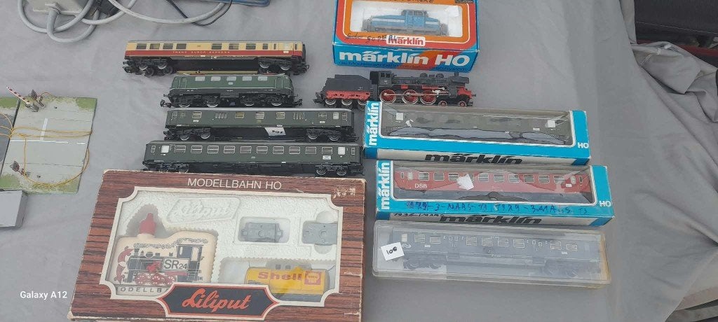 vend  lot ou séparément loco et accessoire info MP, Ophalen, Gelijkstroom of Wisselstroom, Analoog, Märklin