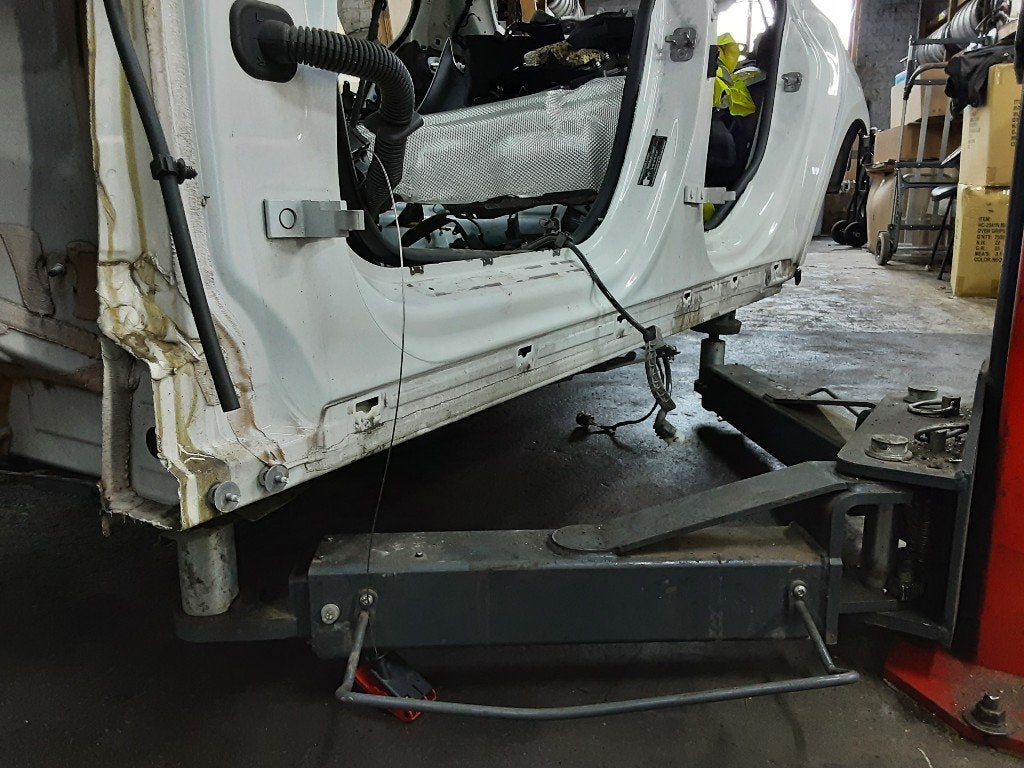 DORPEL LINKS Mercedes-Benz A (177.0) (01-2018/12-2026), Auto-onderdelen, Gebruikt, Mercedes-Benz, Mevr. I. Hauben, Rue de l'Espoir 34 34
4030  GRIVEGNÉE, BE