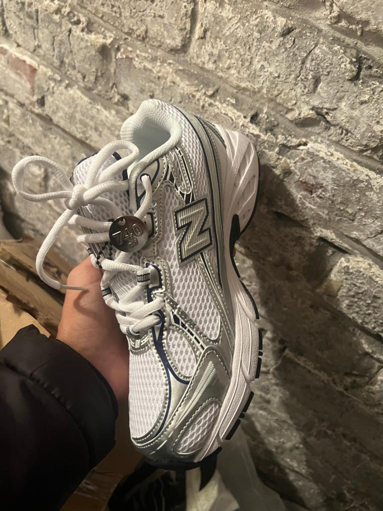 New Balance 740, Ophalen, Nieuw