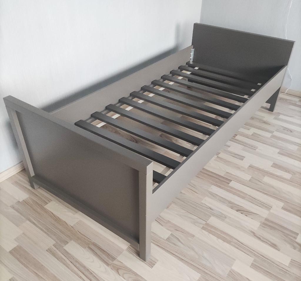 1 persoon bed met lattenbodem 90/200, Kinderen en Baby's, Kinderkamer | Bedden, Ophalen, Zo goed als nieuw, Lattenbodem