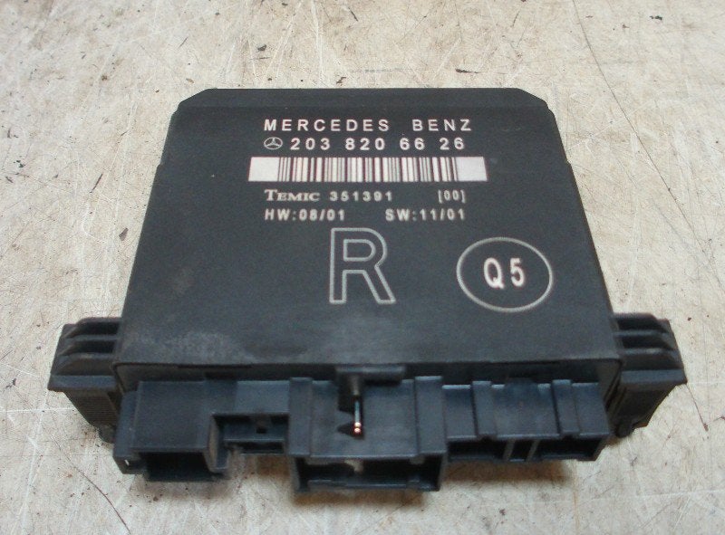 COMPUTER deur rechts achter C Combi (S203) (203-820-66-26), Auto-onderdelen, Elektronica en Kabels, Mercedes-Benz, Gebruikt