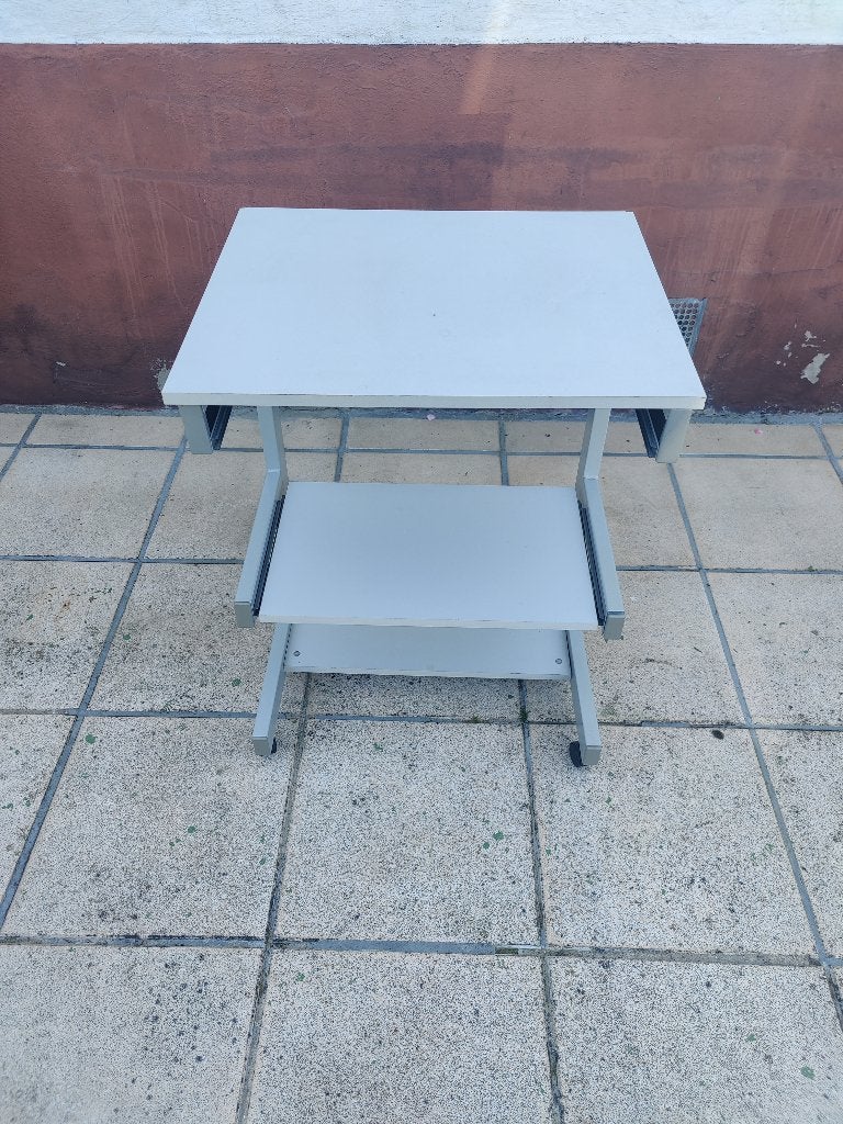 computertafel, Computers en Software, Laptoptafels, Ophalen, Zo goed als nieuw