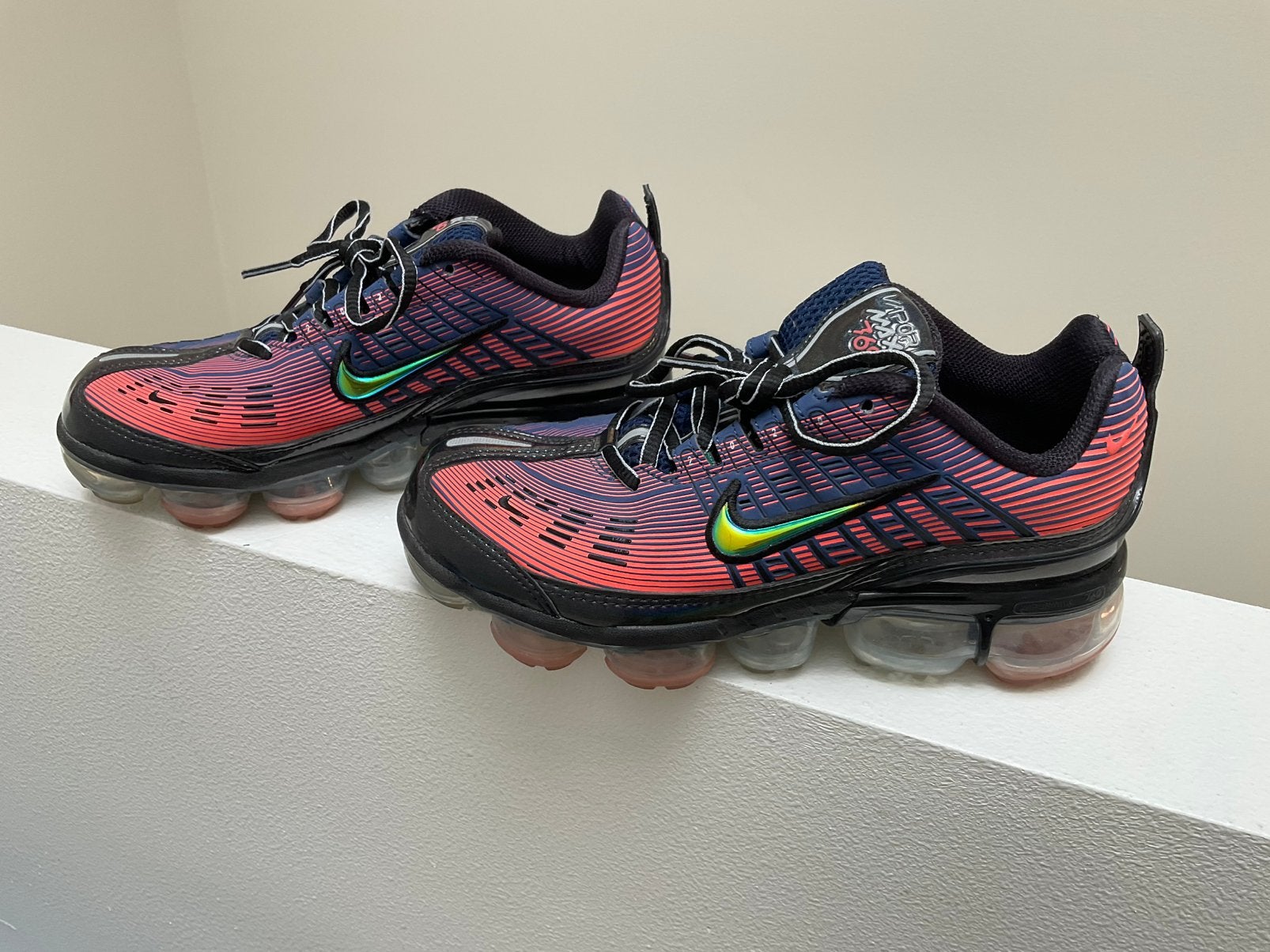 Nike sneakers, Sport en Fitness, Loopsport en Atletiek, Ophalen, Zo goed als nieuw, Nike