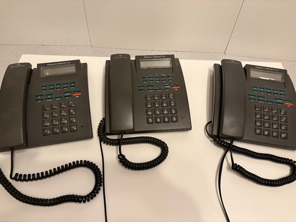 telefoon, vaste telefoon, telefoon met geheugen en herhaal, Telecommunicatie, Vaste telefoons | Niet Draadloos, Ophalen, Zo goed als nieuw