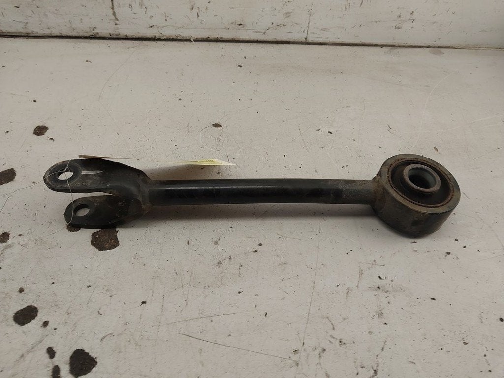 BRAS DE SUSPENSION ARRIÈRE GAUCHE Nissan X-Trail (T33), Germany@nissan-services.eu, Kronenweg 38
50389  Wesseling, DE, Utilisé