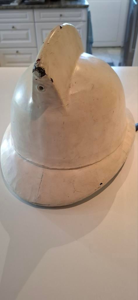 Brandweerhelmen kurk, Ophalen