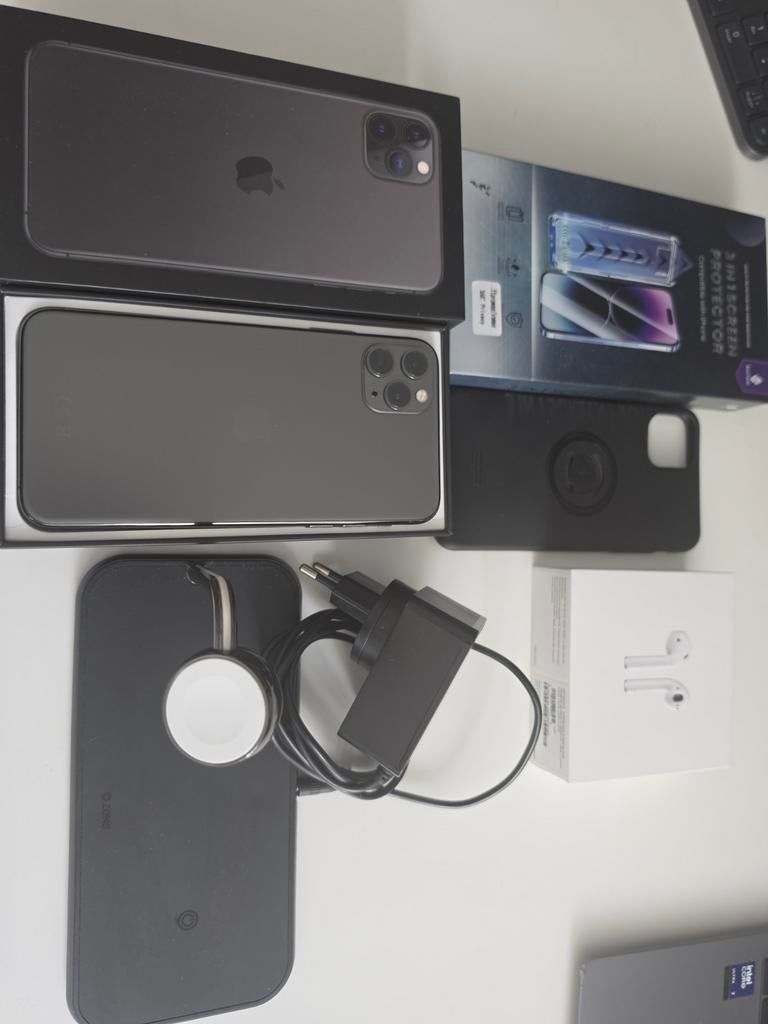 Iphone 11 Pro Max 256gb met extra's, Ophalen of Verzenden, Zo goed als nieuw, Screenprotector, IPhone 11 Pro Max
