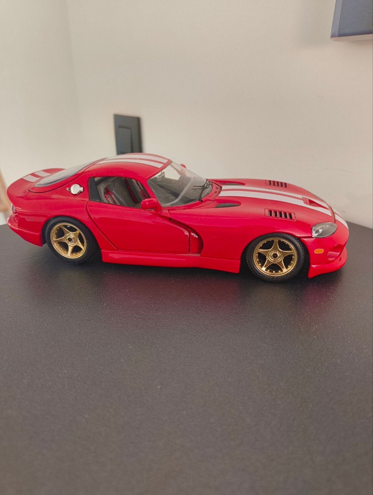 Vintage Bburago Dodge Viper GTS Coupé (1:18), Enlèvement ou Envoi