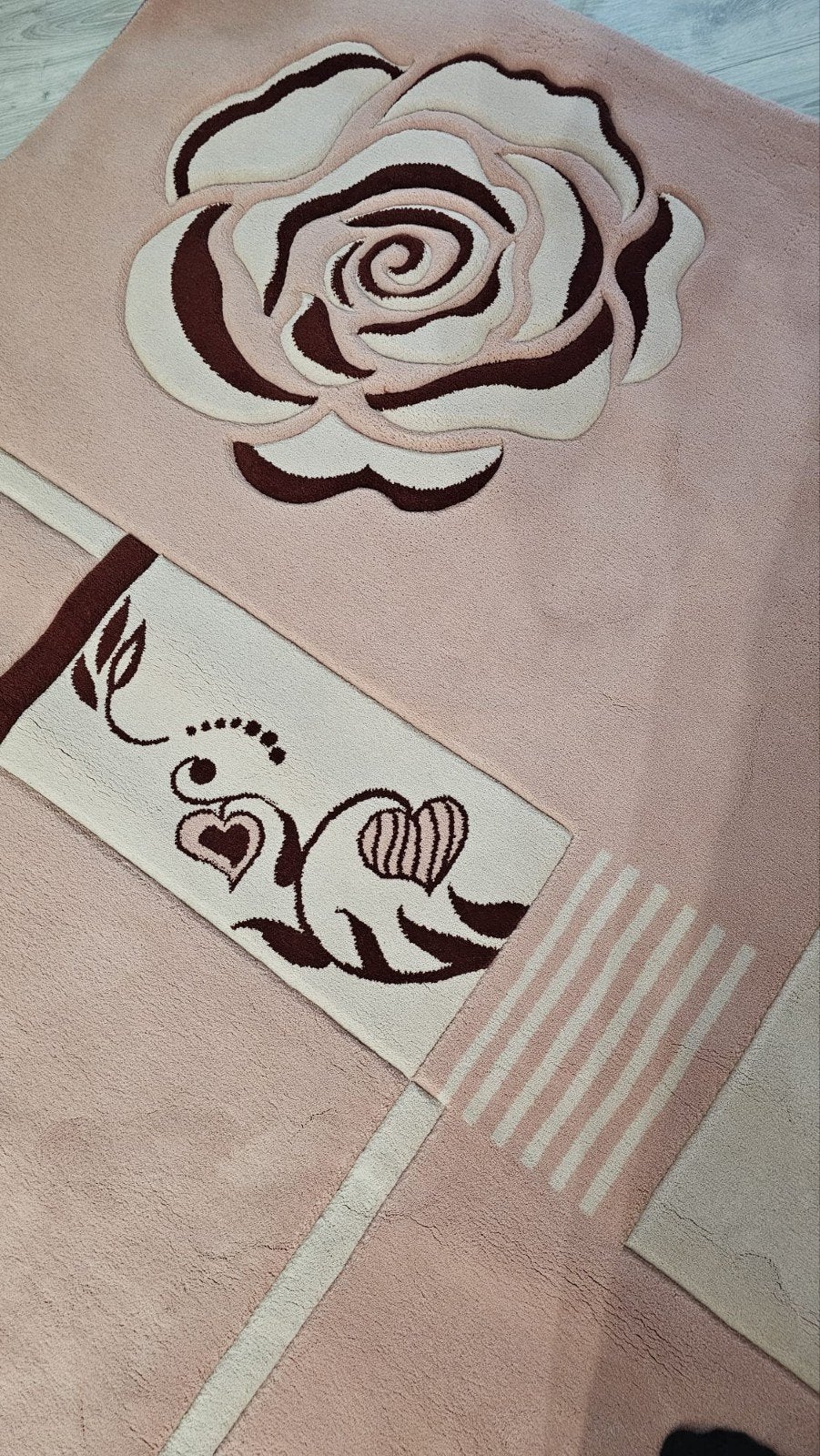 tapis en laine, Enlèvement, Rose