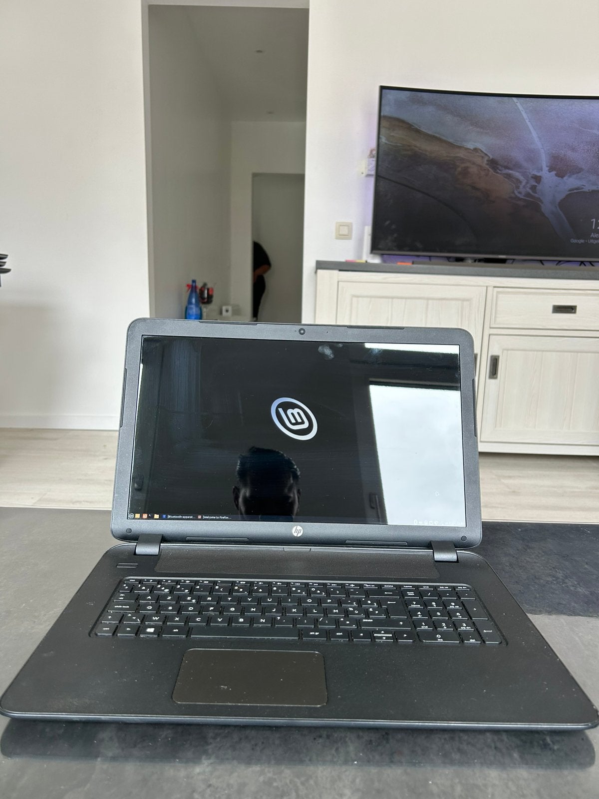 Laptop Hp 17,3 inch Werkt pertect goede batterij, Ophalen, Zo goed als nieuw