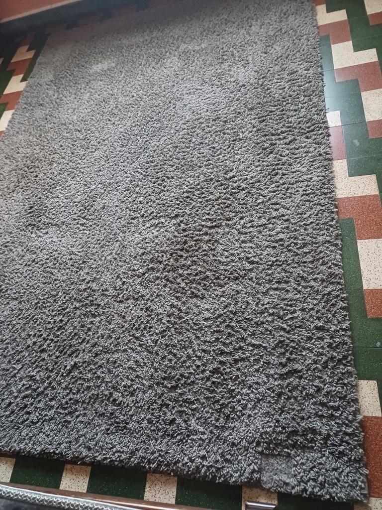 Mooi licht grijze tapijt, Ophalen