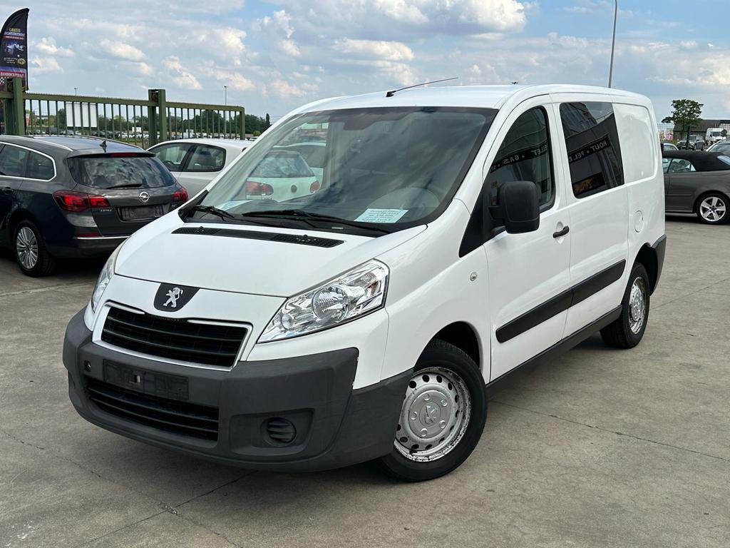 Peugeot Expert 2L Diesel Met 6 zitplaatsen, Auto's, 94 kW, Euro 5, https://public.car-pass.be/vhr/6ee67586-9d18-4844-a765-263bb8b3feba