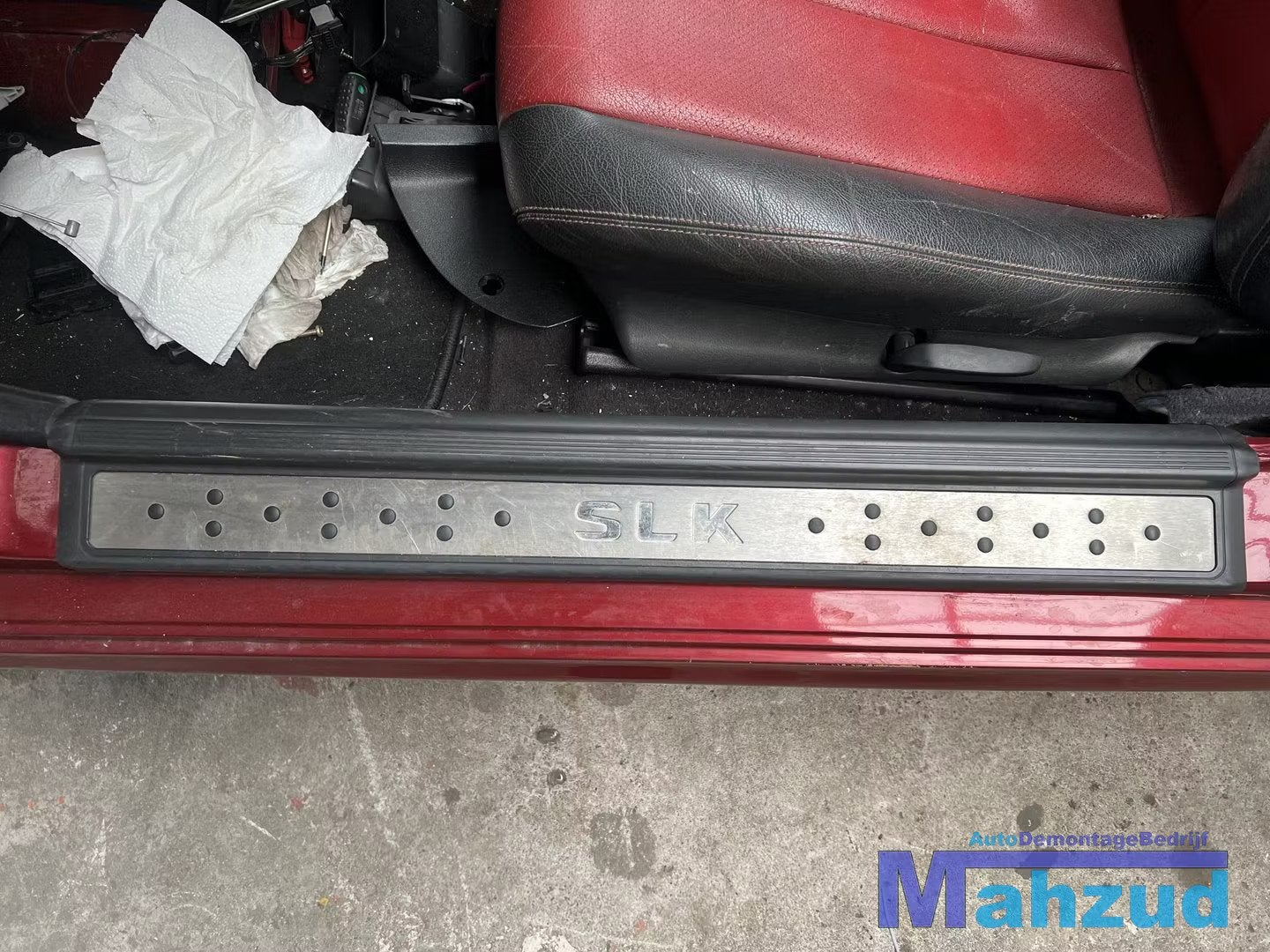 MERCEDES SLK R170 Instaplijst 1996-2004, Auto-onderdelen, Carrosserie, Gebruikt, Mercedes-Benz AG, Mercedes-Benz, Mercedesstrasse 120
70372  Stuttgart, DE